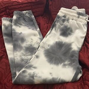 Stylish Gray and White womenswear pajama